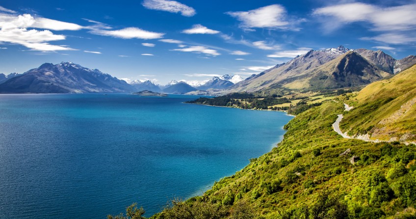 Natural New Zealand Sightseeing Tour Package